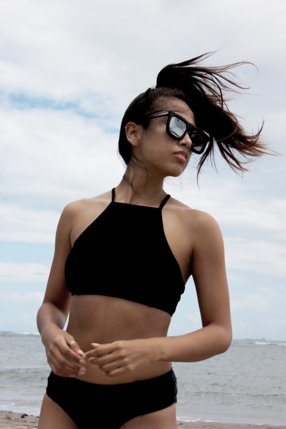 cabana-life-black-high-neck-bikini-top-bottom-veracruz-beach-zero-uv-sunglasses-brunette-braid-mexico-02